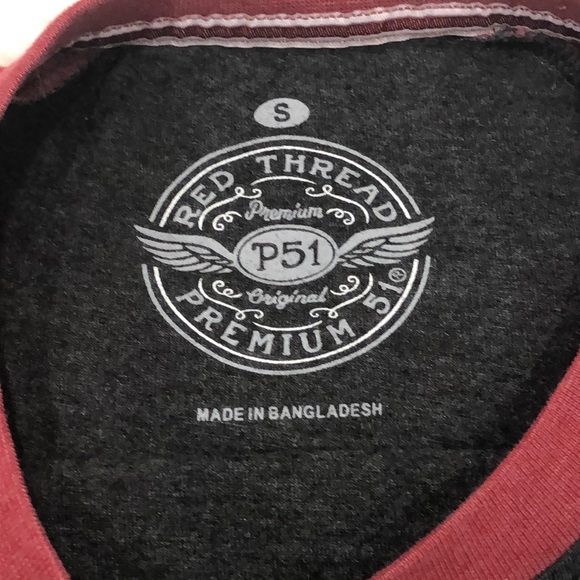 Red Thread tee - Picture 4 of 8